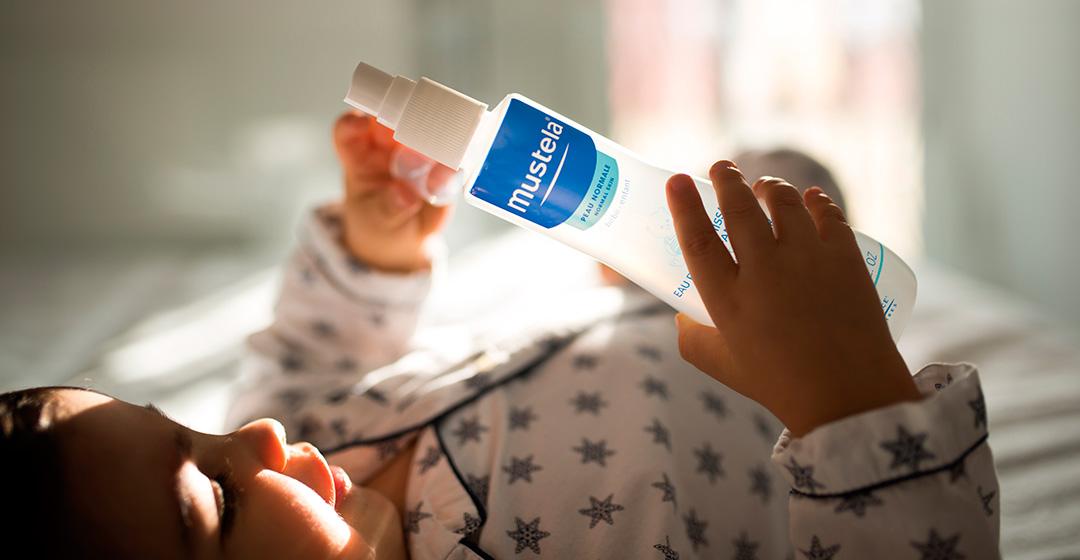 Ecofarma - Sabemos lo delicada que es la piel de tu bebe 👶❤️ Por eso te  recomendamos Mustela Gel de baño suave para bebés y niños. Gel espumoso,  para cuerpo y cabello